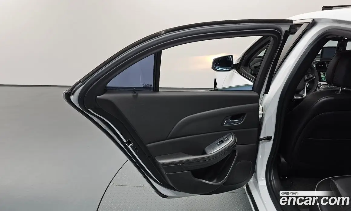 Chevrolet Malibu 2012 2.0 автомат (гидро), фото 15