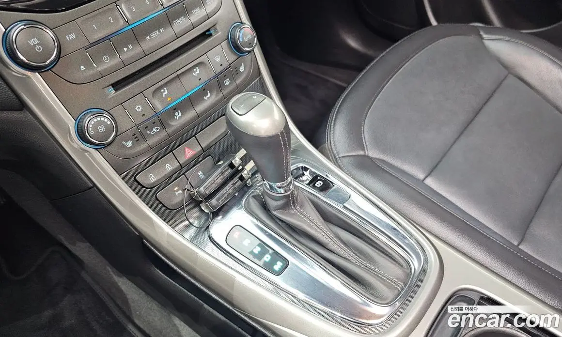 Chevrolet Malibu 2015 2.0 автомат (гидро), фото 12