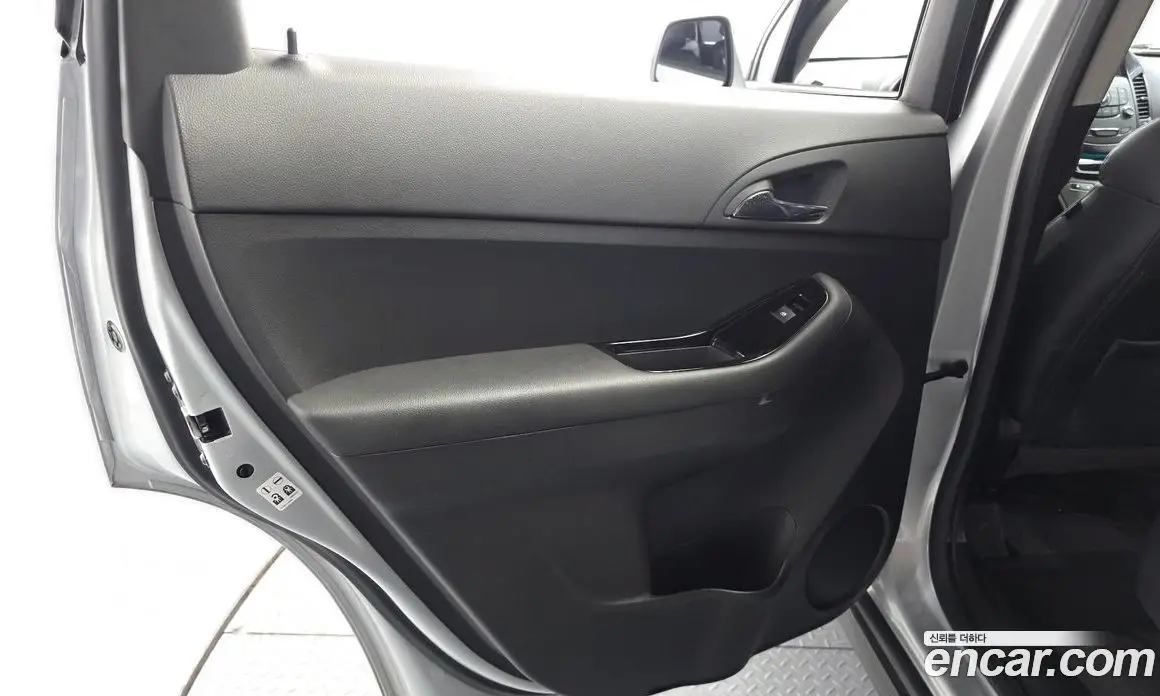 Chevrolet Orlando 2015 2.0 автомат (гидро), фото 15