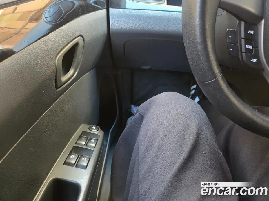 Chevrolet Spark 2011 1.0 автомат (гидро), фото 15