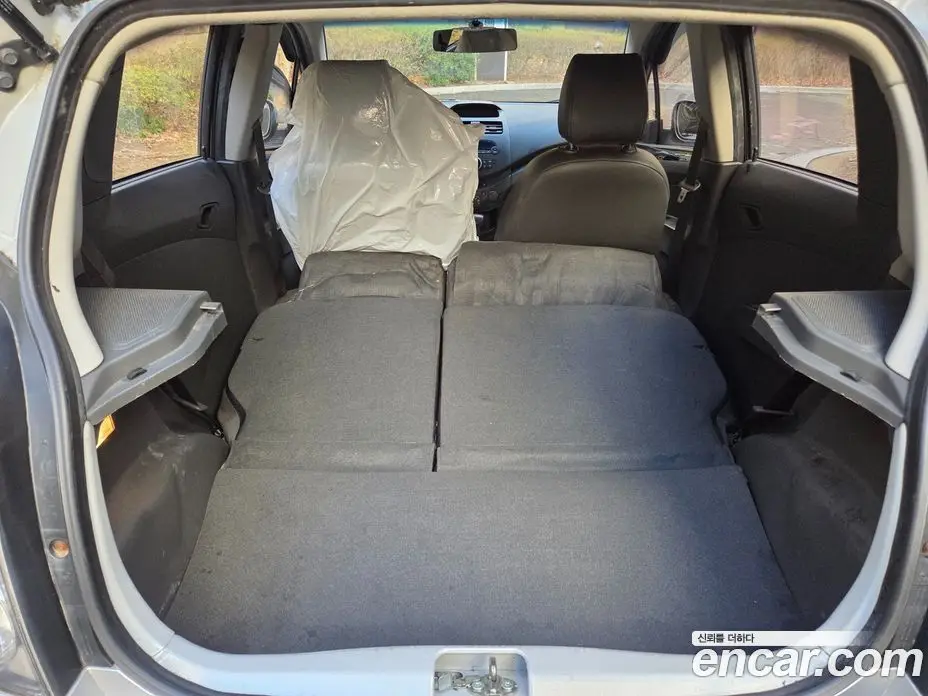 Chevrolet Spark 2011 1.0 автомат (гидро), фото 17