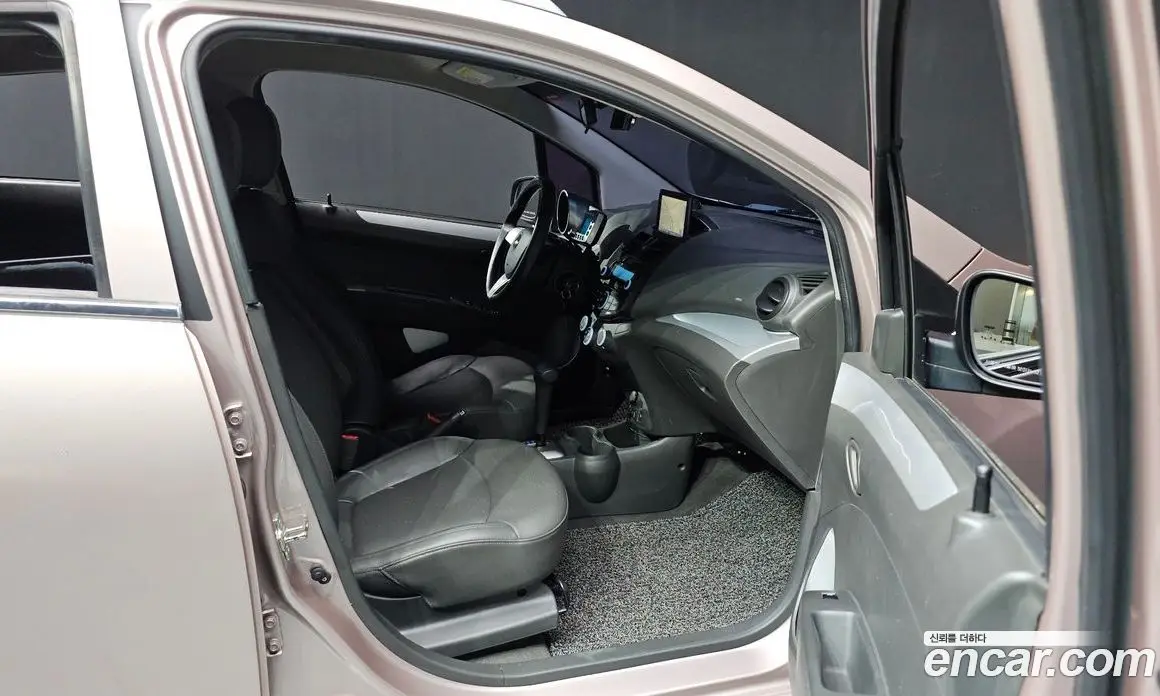 Chevrolet Spark 2013 1.0 автомат (гидро), фото 24