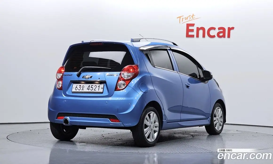 Chevrolet Spark 2013 1.0 автомат (гидро), фото 2