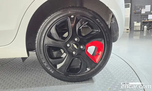 Chevrolet Spark 2020 1.0 автомат (гидро), миниатюра 7