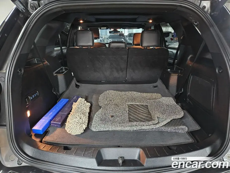 Ford Explorer 2018 2.3 автомат (гидро), фото 17