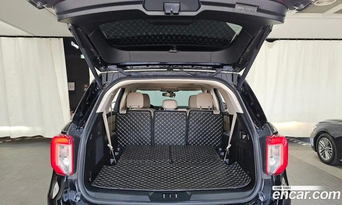 Ford Explorer 2021 2.3 автомат (гидро), фото 26
