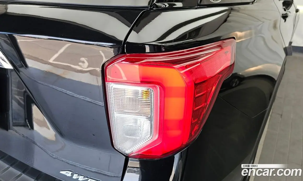 Ford Explorer 2021 2.3 автомат (гидро), фото 9