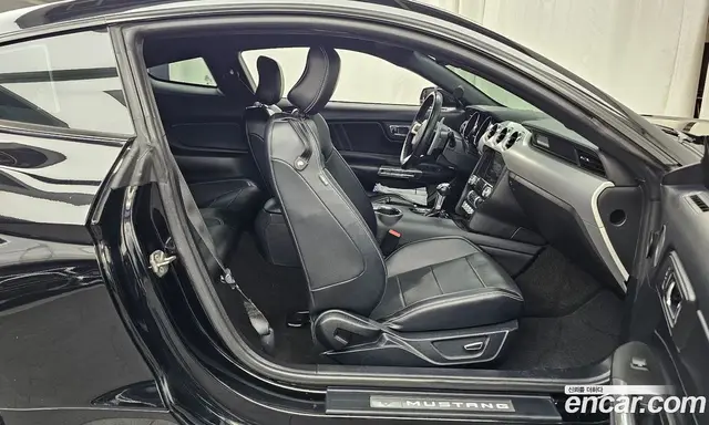 Ford Mustang 2016 5.0 автомат (гидро), миниатюра 11