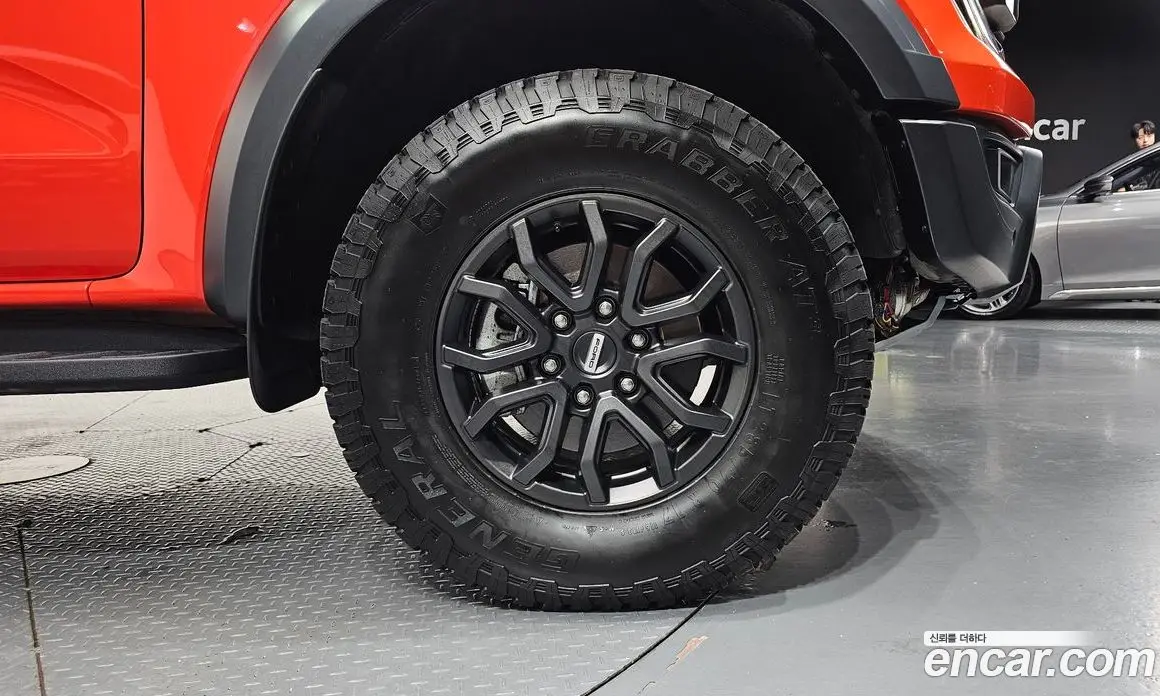 Ford Ranger 2025 2.0 автомат (гидро), фото 6