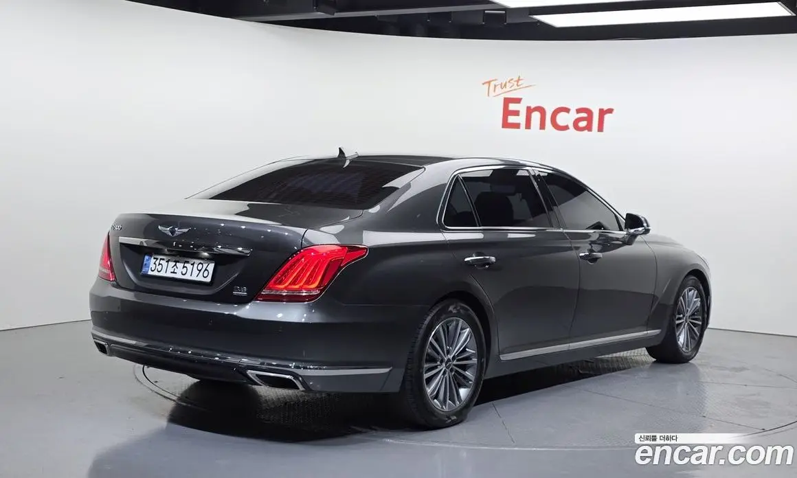 Genesis EQ900 2017 3.8 автомат (гидро), фото 2