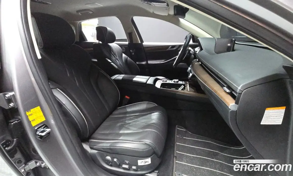 Genesis G80 2023 0.2 автомат (гидро), фото 11