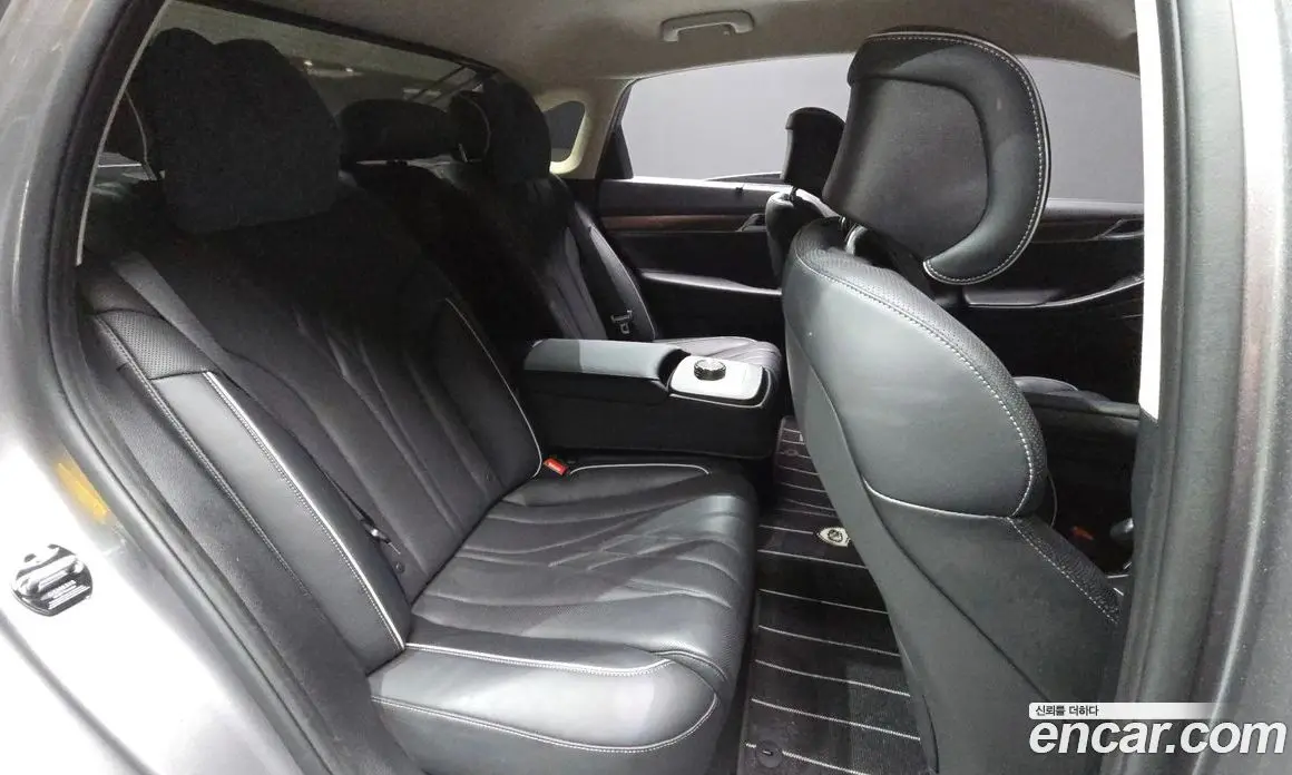 Genesis G80 2023 0.2 автомат (гидро), фото 12