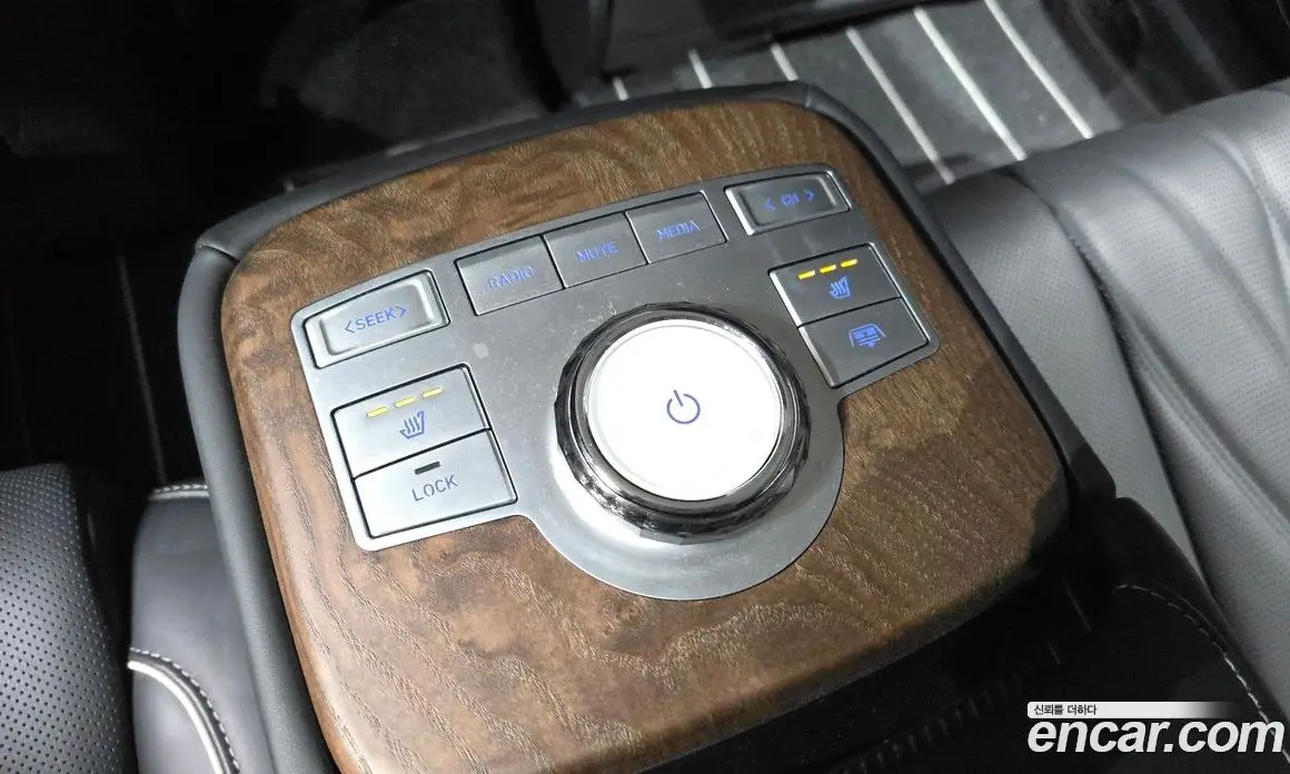 Genesis G80 2023 0.2 автомат (гидро), фото 19