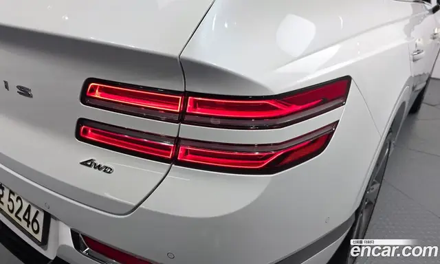 Genesis GV80 2023 2.5 автомат (гидро), миниатюра 9