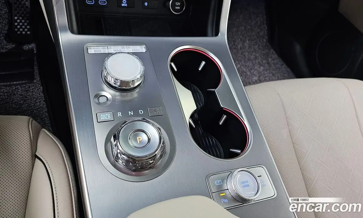 Genesis GV80 2024 2.5 автомат (гидро), фото 11