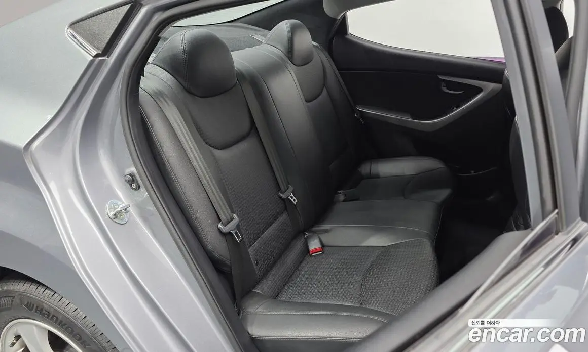 Hyundai Avante 2014 1.6 автомат (гидро), фото 11