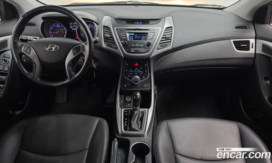 Hyundai Avante 2014 1.6 автомат (гидро), фото 7