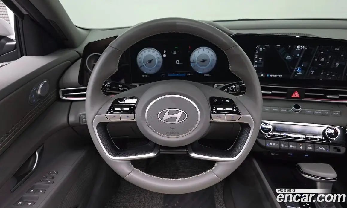 Hyundai Avante 2024 1.6 автомат (гидро), фото 19