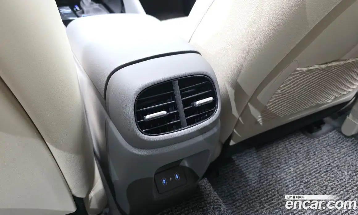 Hyundai Avante 2024 1.6 автомат (гидро), фото 31