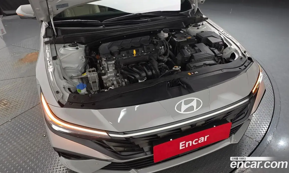 Hyundai Avante 2024 1.6 автомат (гидро), фото 5