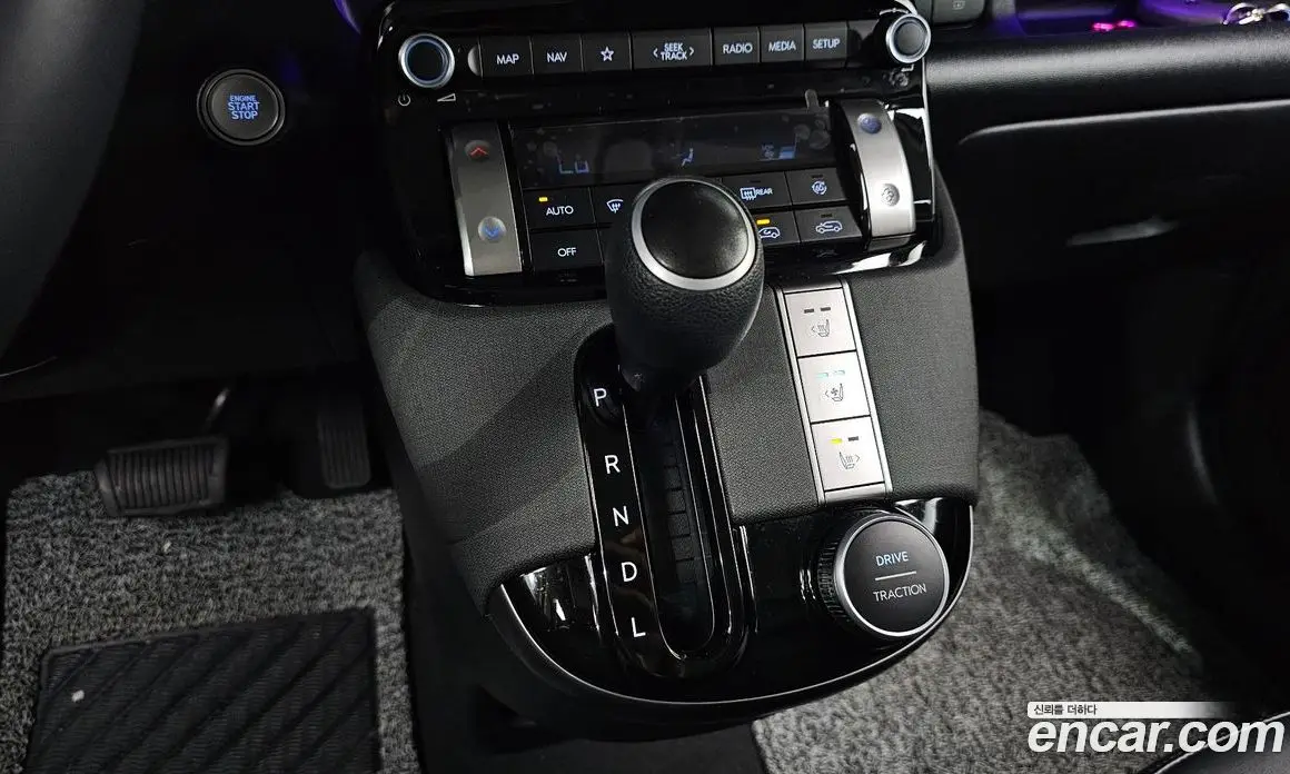 Hyundai Casper 2024 1.0 автомат (гидро), фото 12