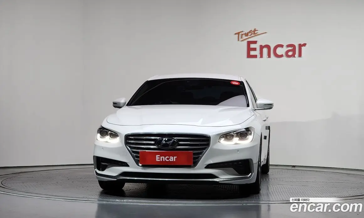 Hyundai Grandeur 2019 2.4 автомат (гидро), фото 3