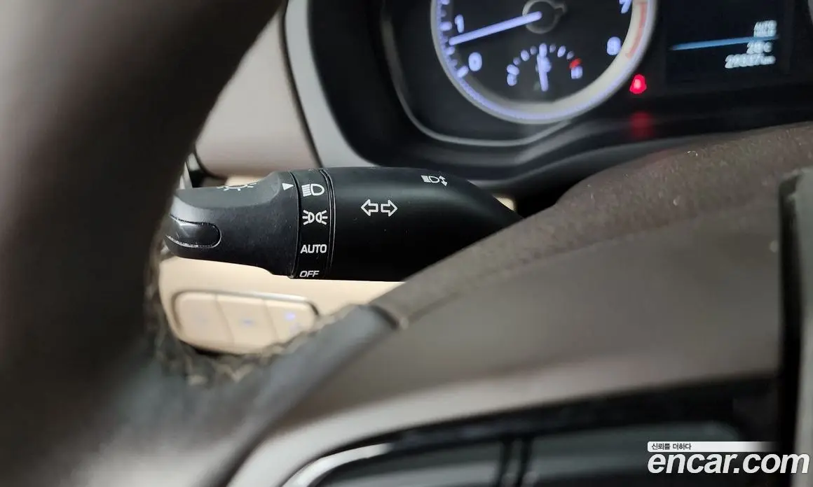 Hyundai Grandeur 2019 2.4 автомат (гидро), фото 27