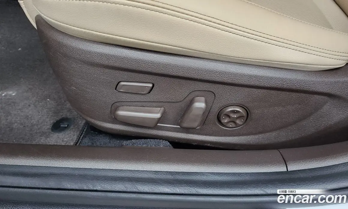 Hyundai Grandeur 2019 2.4 автомат (гидро), фото 31
