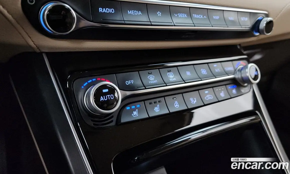 Hyundai Grandeur 2019 2.4 автомат (гидро), фото 33