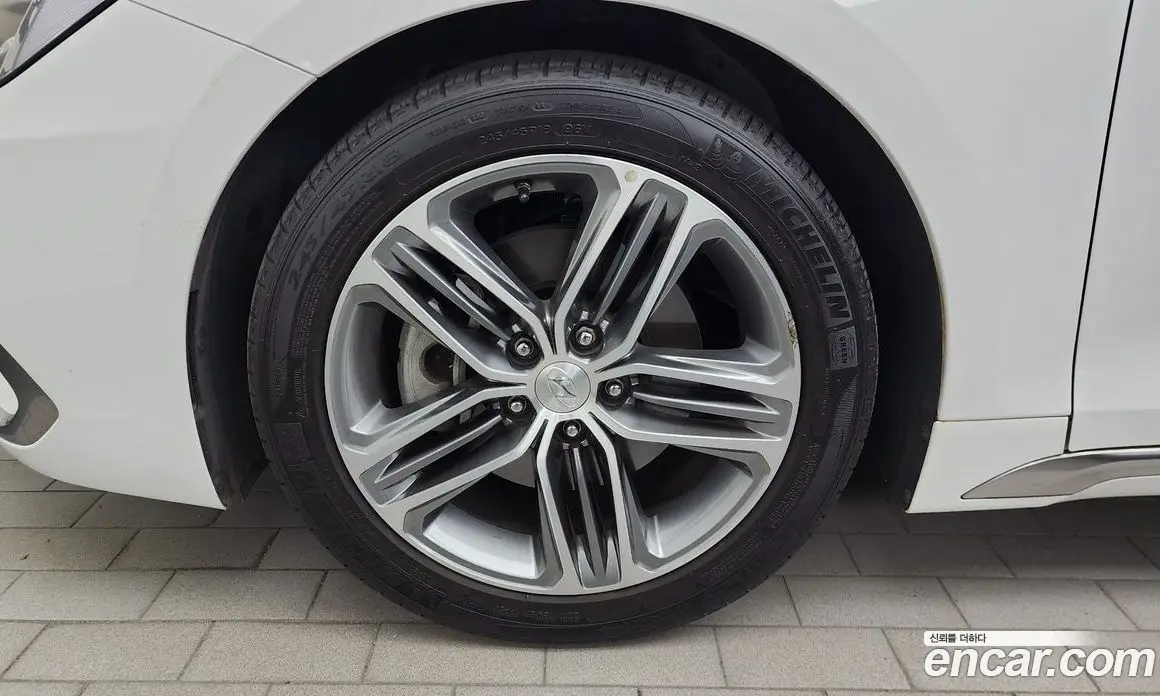 Hyundai Grandeur 2019 2.4 автомат (гидро), фото 5