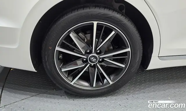 Hyundai Grandeur 2021 2.5 автомат (гидро), миниатюра 5