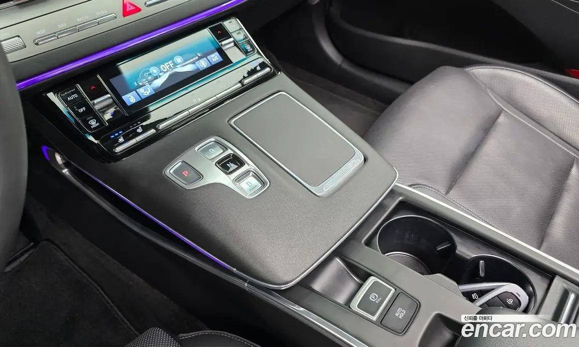 Hyundai Grandeur 2021 2.5 автомат (гидро), фото 9