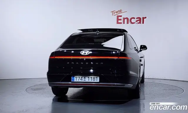 Hyundai Grandeur 2023 2.5 автомат (гидро), миниатюра 4