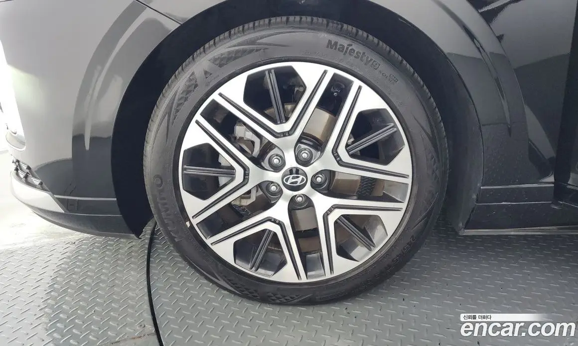 Hyundai Grandeur 2023 2.5 автомат (гидро), фото 5