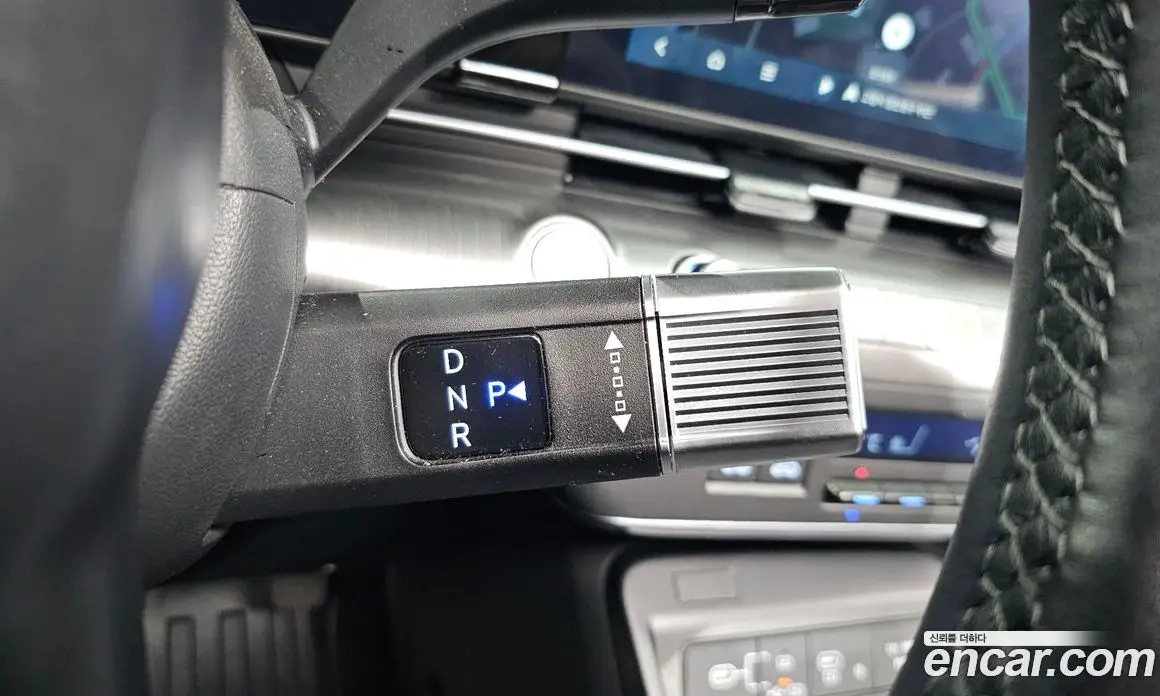Hyundai Kona 2023 1.6 автомат (гидро), фото 11