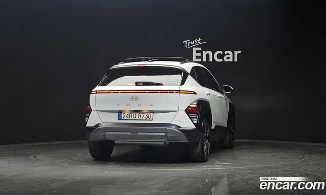 Hyundai Kona 2023 1.6 автомат (гидро), миниатюра 3