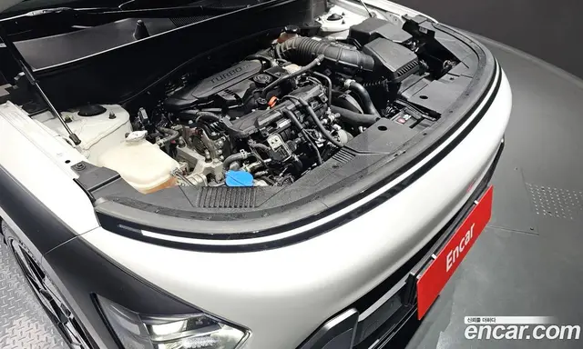 Hyundai Kona 2023 1.6 автомат (гидро), миниатюра 5