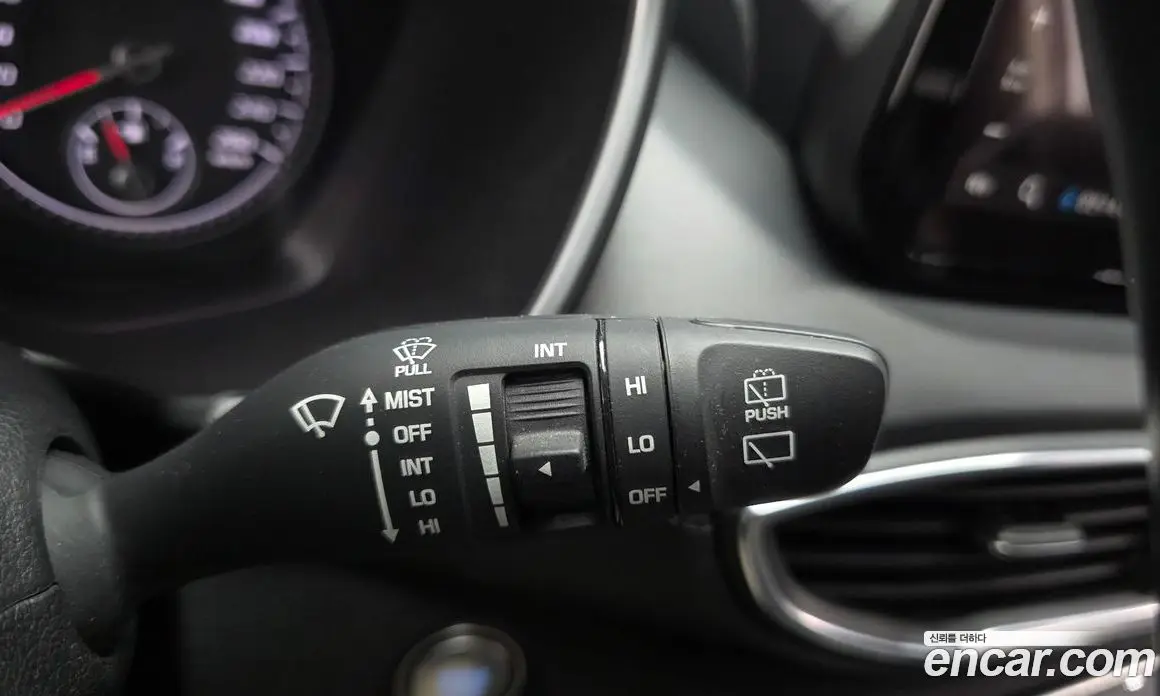 Hyundai Santa Fe 2020 2.2 автомат (гидро), фото 30