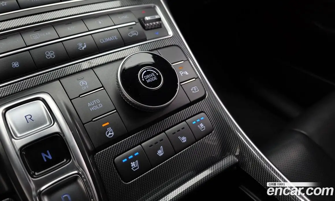 Hyundai Santa Fe 2020 2.2 автомат (гидро), фото 31