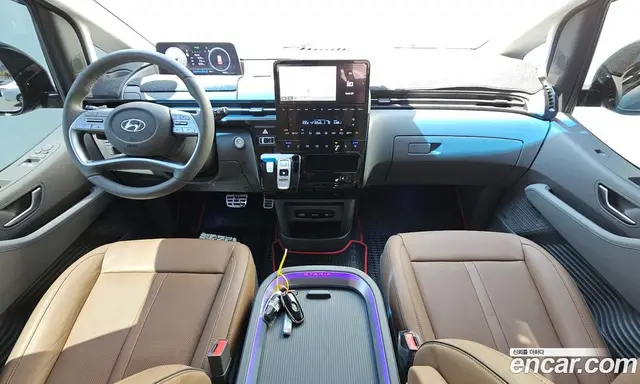 Hyundai Staria 2023 2.2 автомат (гидро), миниатюра 7