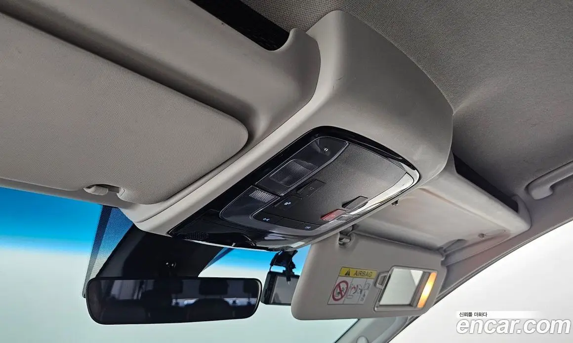 Hyundai Staria 2023 2.2 автомат (гидро), фото 29