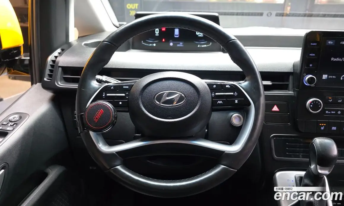 Hyundai Staria 2024 3.5 автомат (гидро), фото 19
