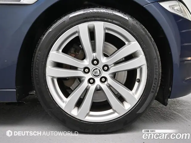 Jaguar XJ 2013 3.0 автомат (гидро), миниатюра 5 Jaguar XJ 2013 3.0 автомат (гидро), миниатюра 5