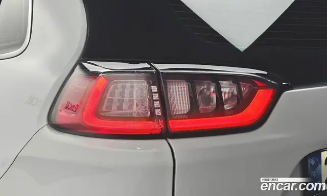 Jeep Cherokee 2021 2.4 автомат (гидро), миниатюра 9
