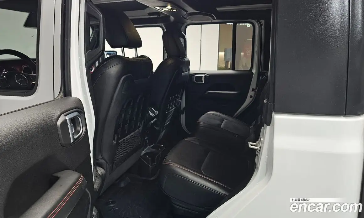 Jeep Gladiator 2021 3.6 автомат (гидро), фото 11