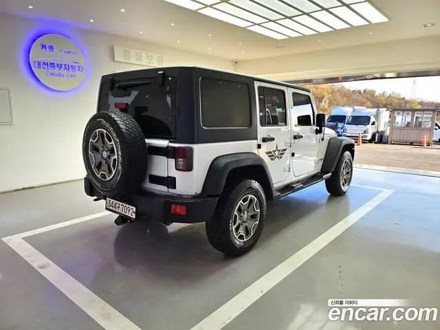Jeep Wrangler 2014 2.8 автомат (гидро), миниатюра 7