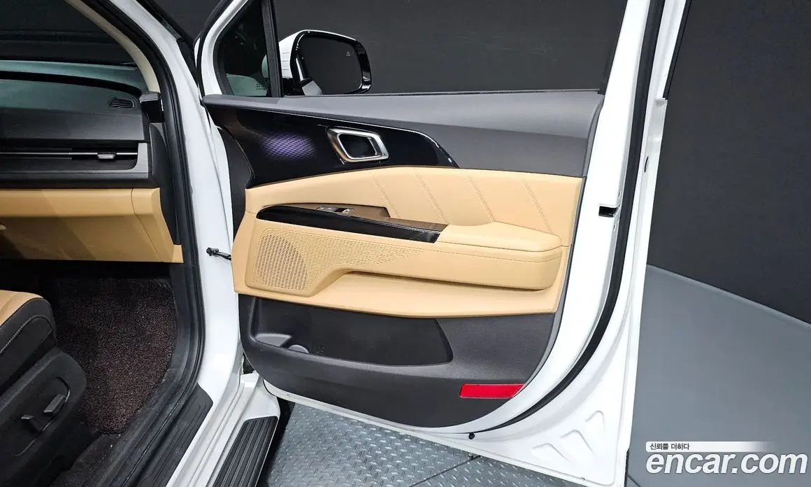 Kia Carnival 2022 3.5 автомат (гидро), фото 15