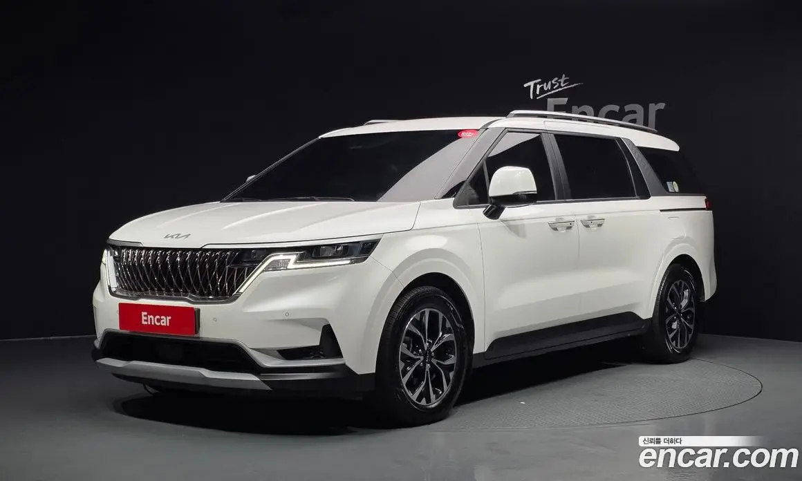 Kia Carnival 2022 3.5 автомат (гидро), фото 1
