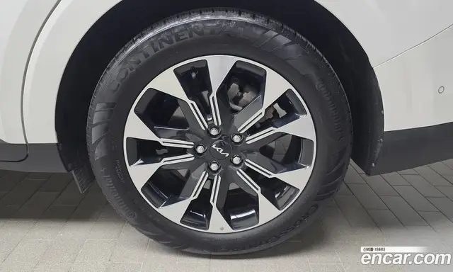 Kia Carnival 2022 2.2 автомат (гидро), миниатюра 7