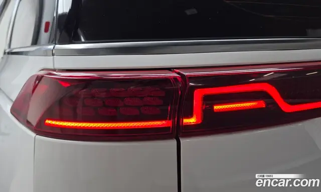 Kia Carnival 2022 2.2 автомат (гидро), миниатюра 9